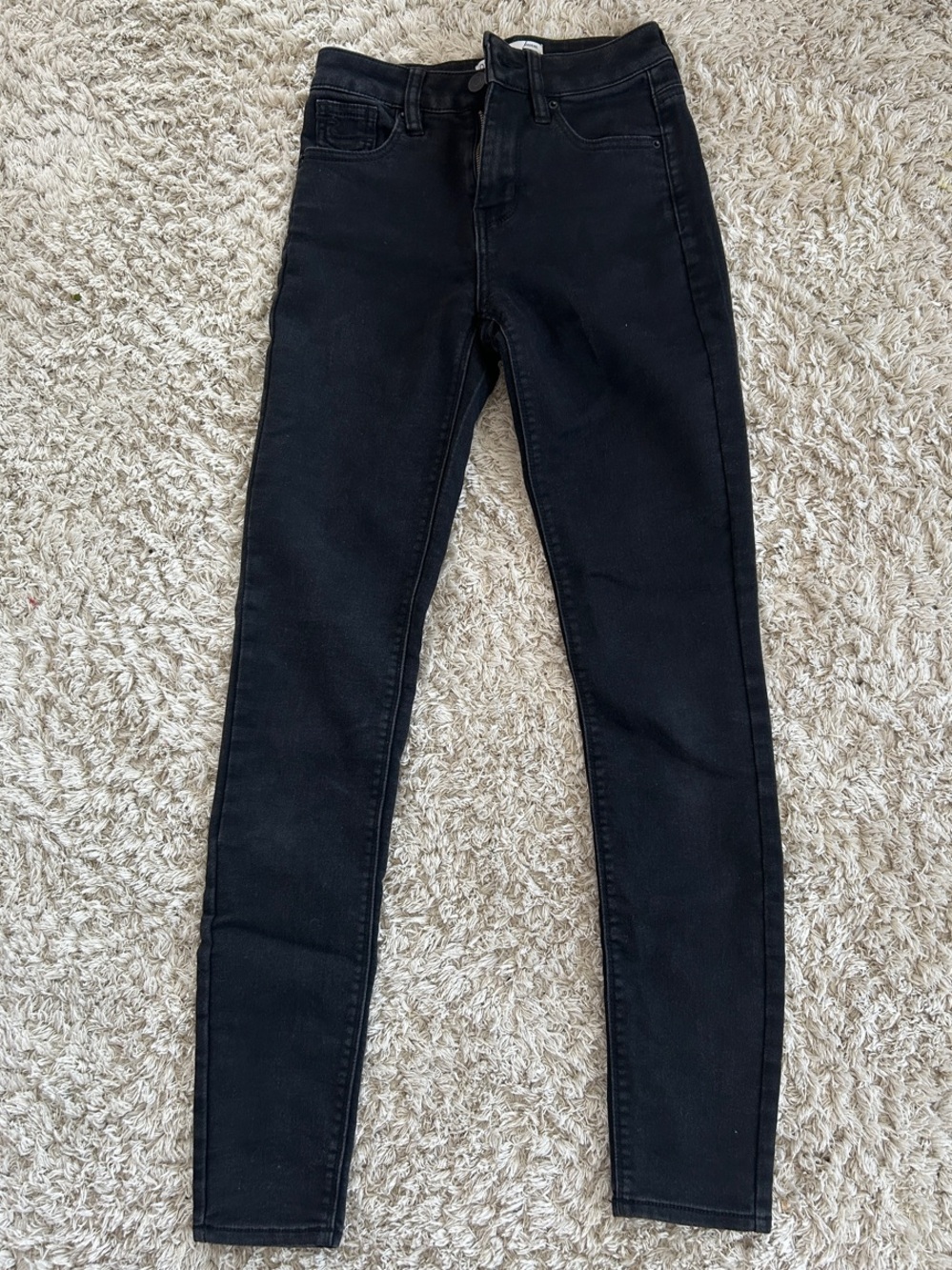 Ardene Black High-Rise Skinny Jeans